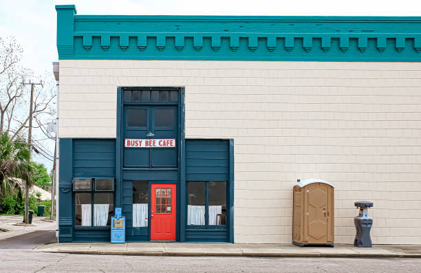 Best Portable restroom trailer rental  in Dalton, OH